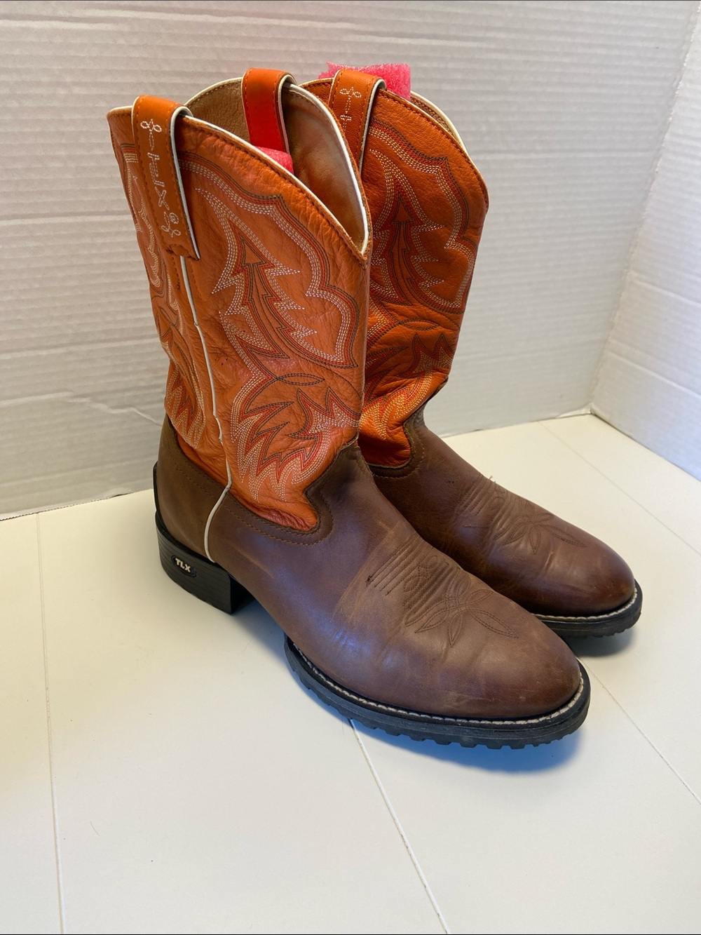Tony Lama TLX Roustabout Cognac Western Cowboy Boots Round Toe Size 9 1/2